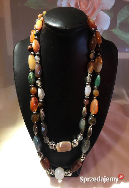 Naszyjnik z agatow