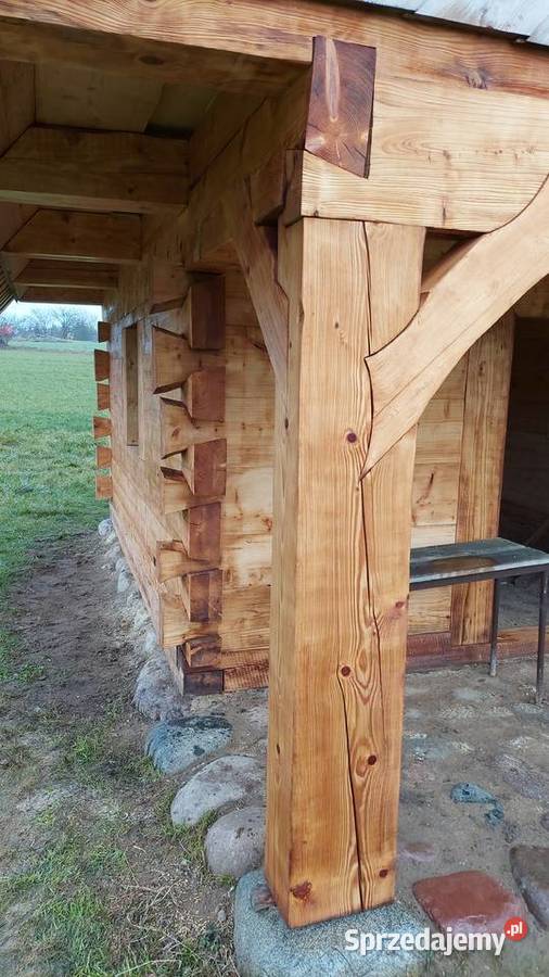 Budujemy domy z drewna w starym stylu z bala na
