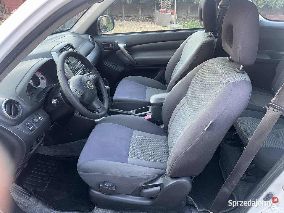Toyota Rav 4 krótka 4x4 stan top Gostyń
