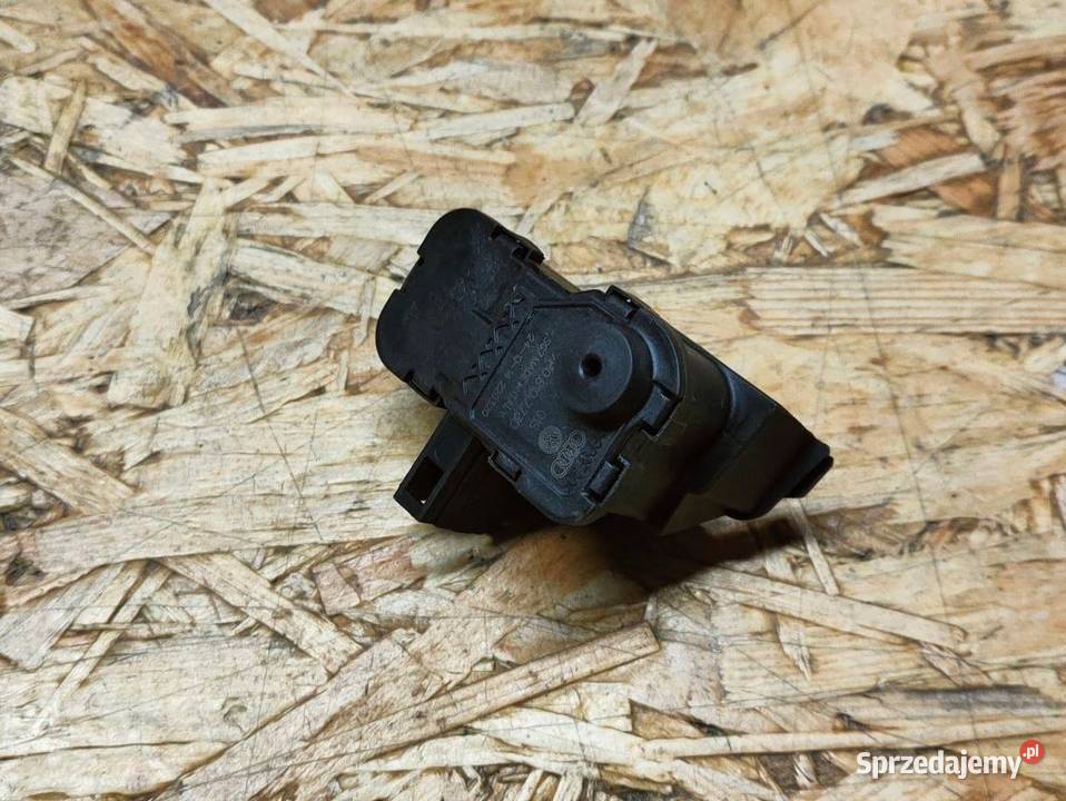 Siłownik Klapki Paliwa Seat Leon III 7P0810773D osobowe Pleszew