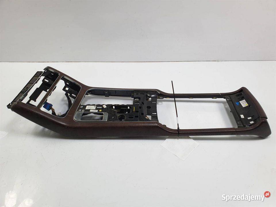 DEKOR LISTWA AUDI A8 D4 PRZED LIFT 4H1864348A osobowe Lipno