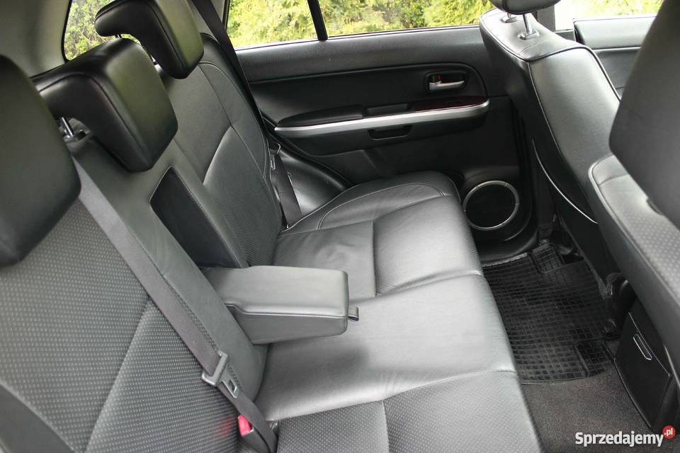 Suzuki Grand Vitara DE LUX 2006 140 Gaz 4x4 4/5 Łódź