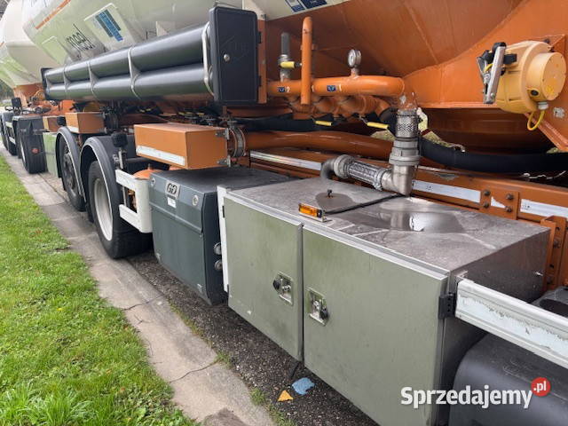 Do przewozu maki mąki silos cysterna Rok produkcji 2013 Warszawa