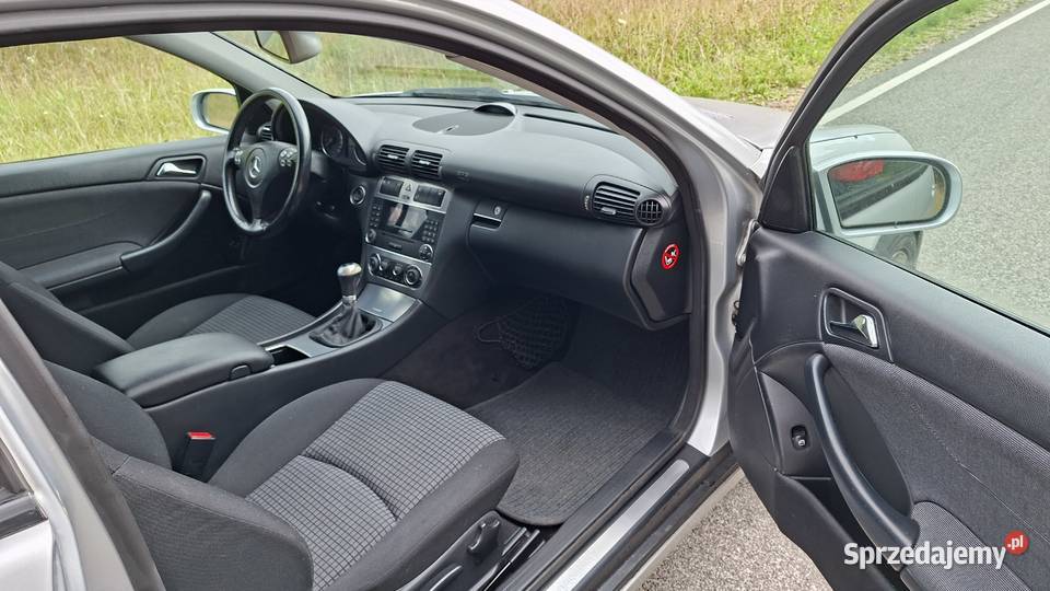 MercedesBenz Klasa C W203 18 K 163 Xenon 2004r wspomaganie kierownicy Klasa C Skarżysko-Kamienna