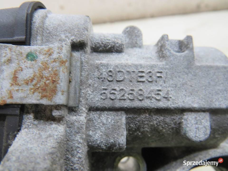 PRZEPUSTNICA POWIETRZA FIAT 500X 55258454