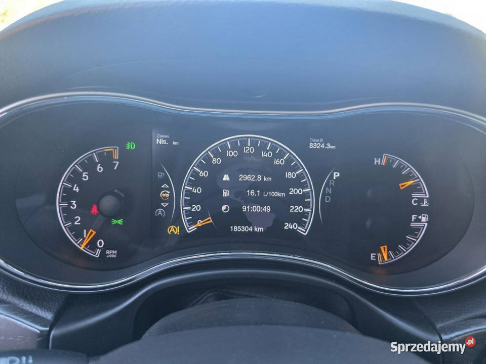 Jeep Grand Cherokee 36 Benzyna LPG 299 Skóra światła LED pomorskie Słupsk