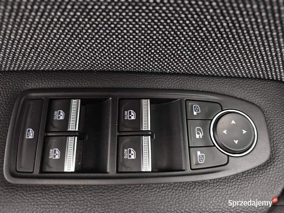 Captur 10 TCe Techno 2024RPakiet Winter Techno mazowieckie