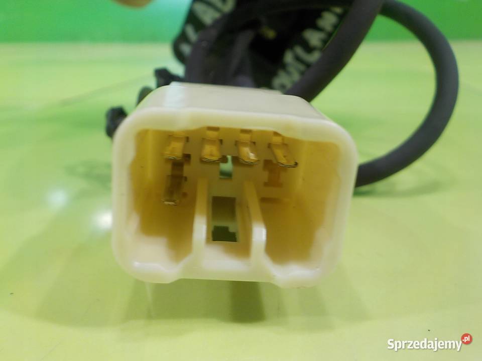 MITSUBISHI OUTLANDER 24 MIVEC AUT 08r 5D kamera Suków