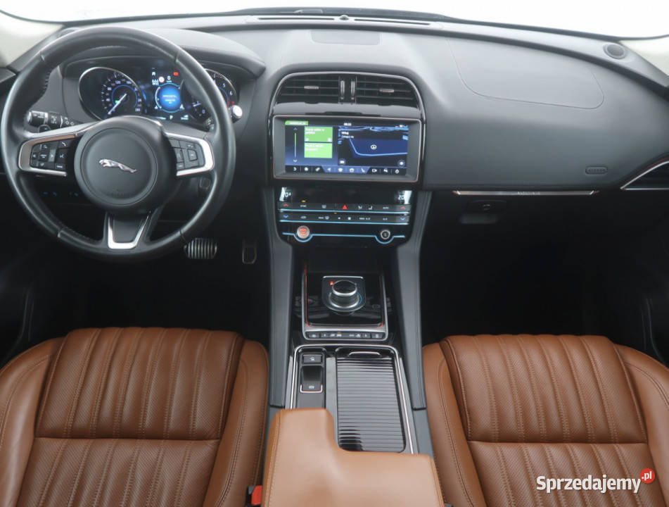 Jaguar FPace 25t AWD