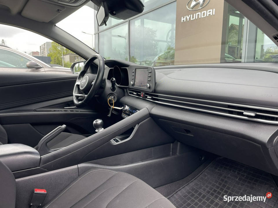 Hyundai Elantra 16MPI 123 6MT Smart Salon Polska czujnik parkowania Piotrków Trybunalski