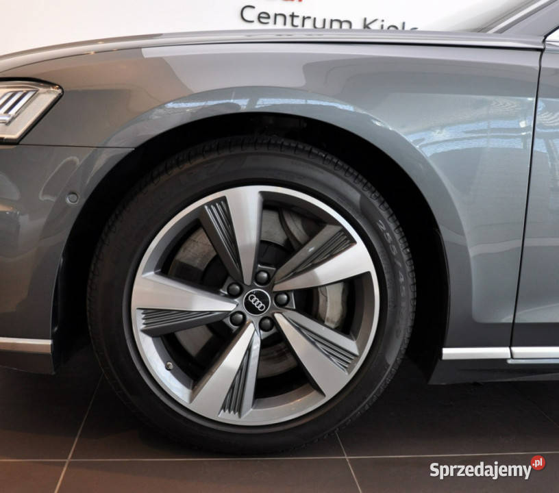 Audi A8 60TFSIe Quattro LANG MatrixHD BO Kielce