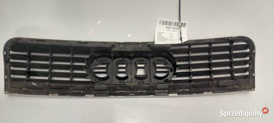 GRILL ATRAPA AUDI A4 B6 8E0853651 Części samochodowe Lipno
