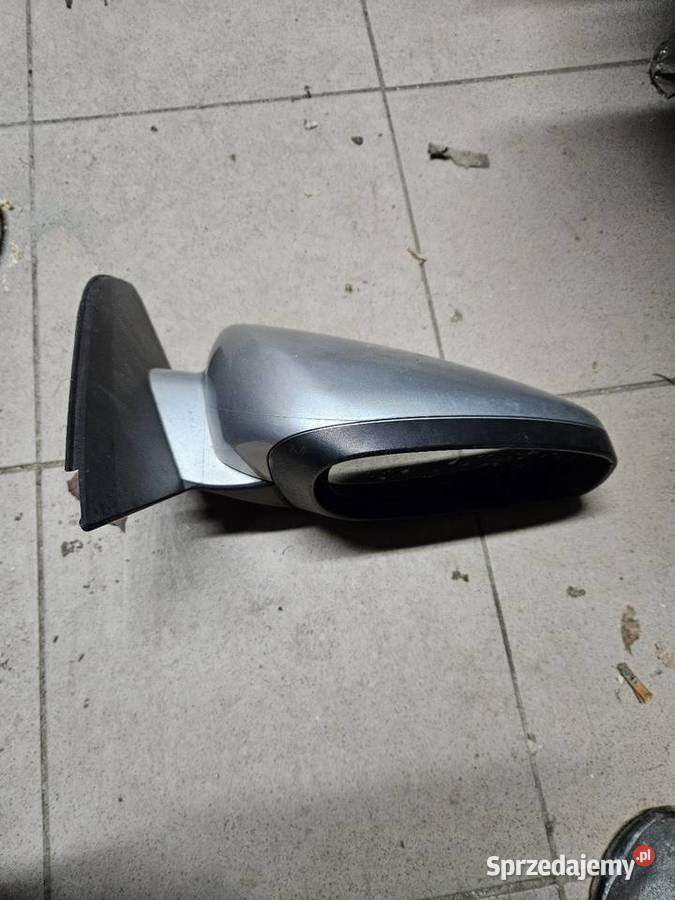 Vectra c lusterko prawe z157 łódzkie Bechcice-Kolonia