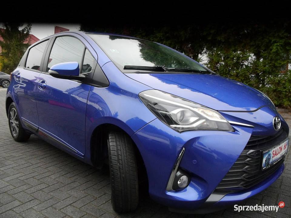 Toyota Yaris 15benz 70 Kamera 6 biegów Stan światła przeciwmgielne Częstochowa sprzedam
