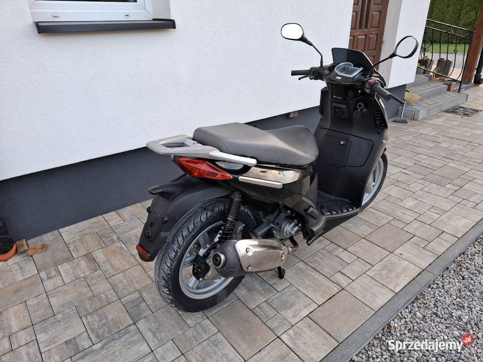 Aprilia sportcity 125 2006 kontak 519426269 Chobrzany