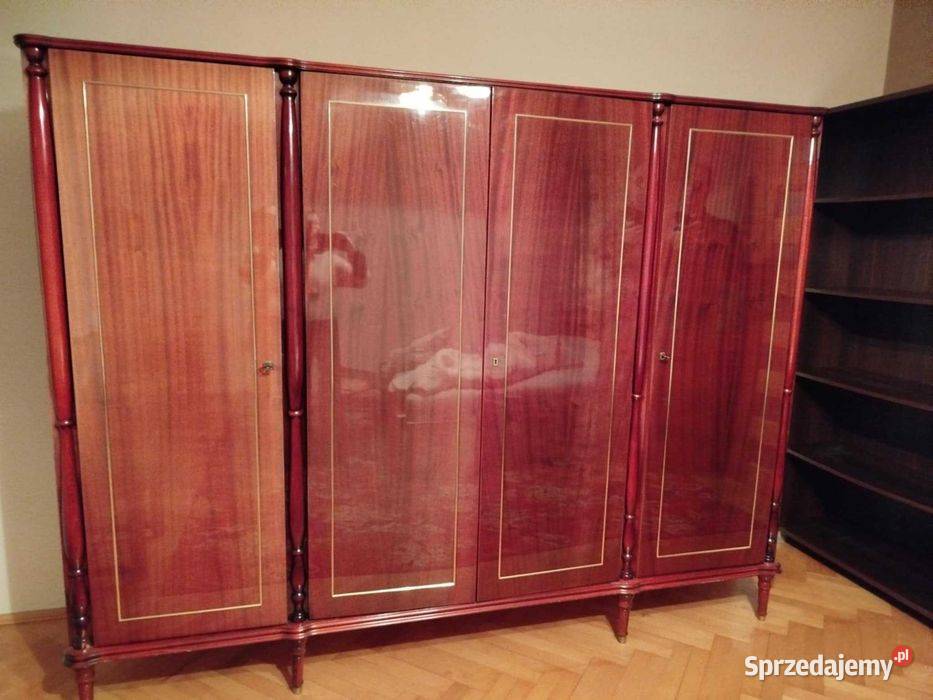 Zestaw mebli szafa czterodrzwiowa toaletka mazowieckie Grójec