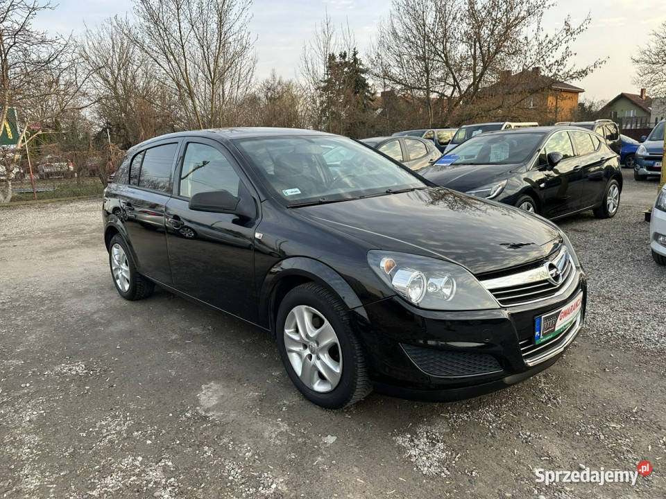 Opel Astra 16 115KlimaSalonPLWymienione rozrząd ABS mazowieckie