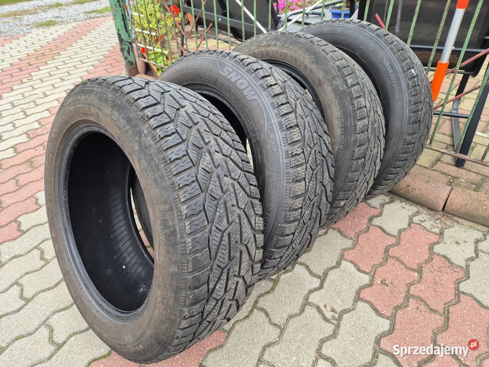 Opony używane Kormoran zimowe 23555R17 Zezulin Niższy