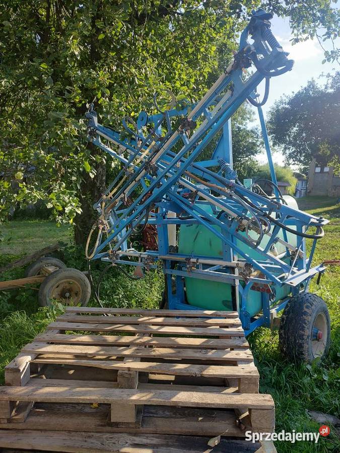 Opryskiwacz ciągany Berthoud 15m Berthoud lubelskie Krasnystaw