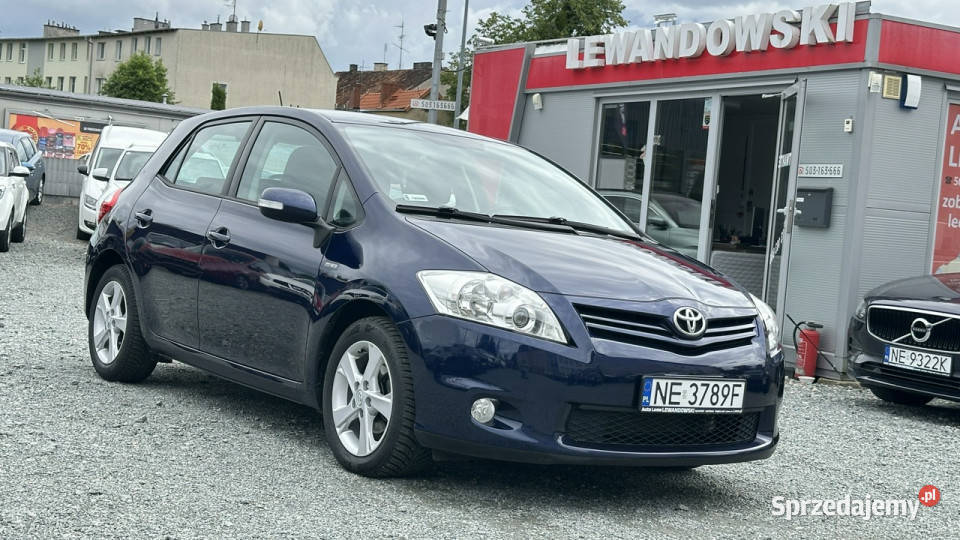 Toyota Auris 16 Benzyna Moc 132 Zarejestrowany Elbląg
