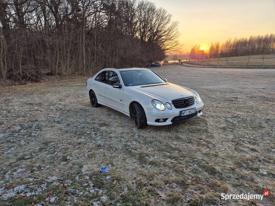 Mercedes Benz E500 306KM Jawor