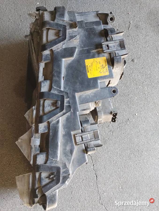 Lampa przód lewa Bosch BMW E36 prawa na części osobowe Śrem sprzedam