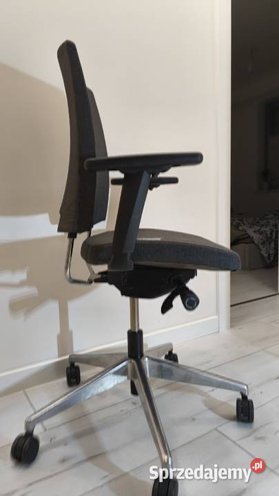 4 Profesjonalny fotel Profim ARCA 21SL 122cm podlaskie