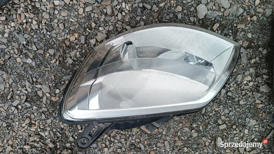 Lampa lewa przednia przód Peugeot Partner lift osobowe Radłów