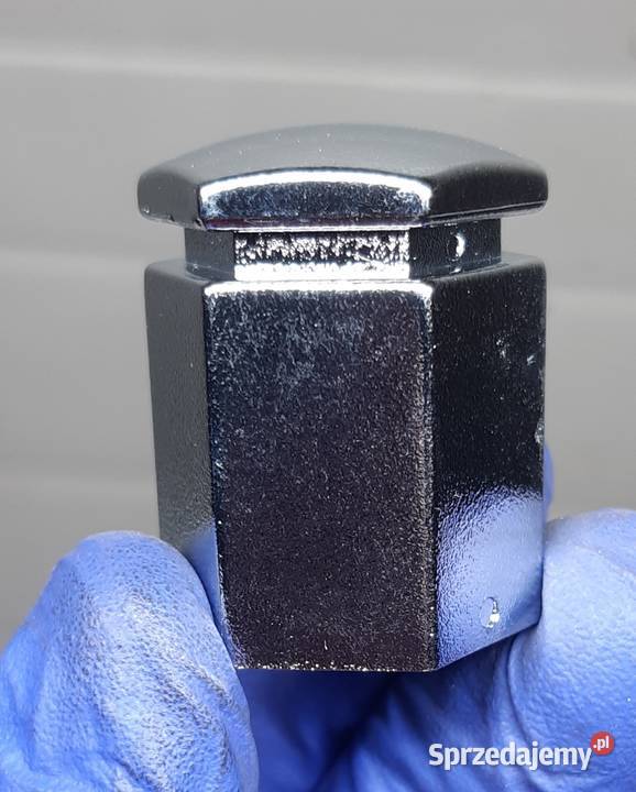 ZAŚLEPKA NAKRĘTKI KOŁA CHROM OPEL FRONTERA A Mielęcin