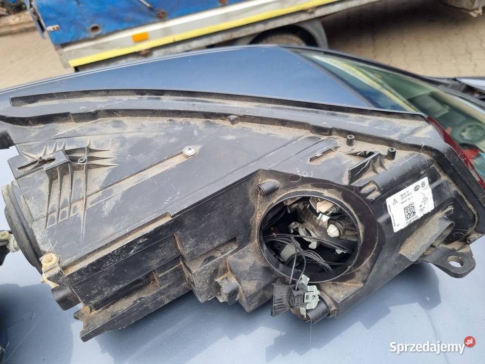 Lampy Xenon Xenont Bixenon Bixenony Skrętne VW