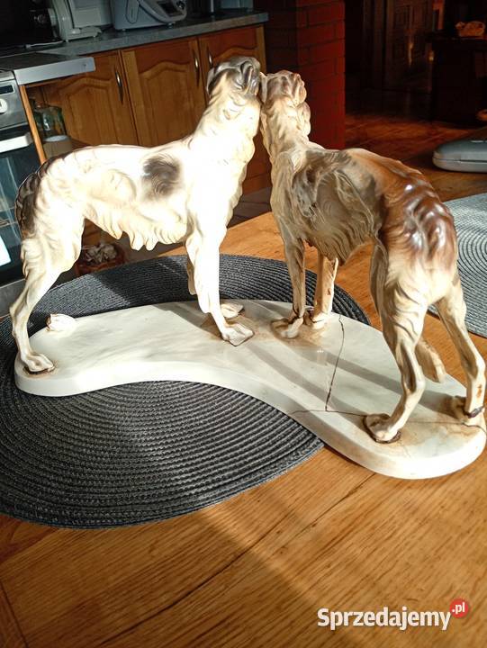 Figurka psy harty antyki