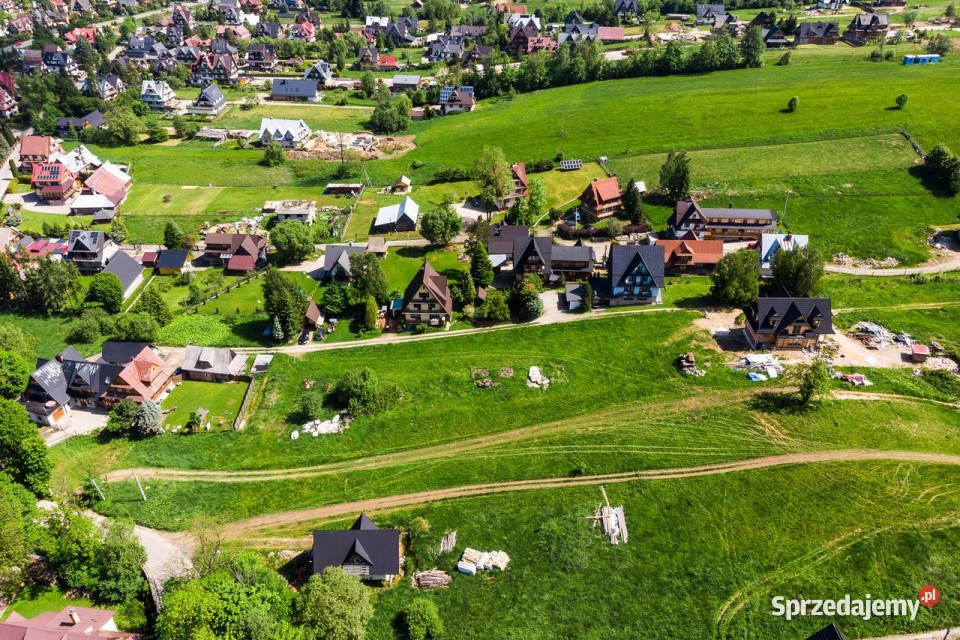 Działka budowlana w Poronienie B 854m2