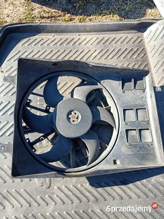 Wentylator chłodnicy Saab 900 20 benzyna osobowe Szczecin