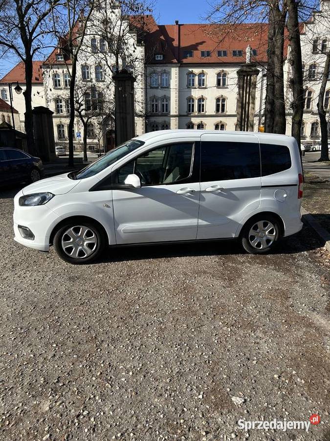 Ford Tourneo Courier 2021 15 diesel stan Zabrze