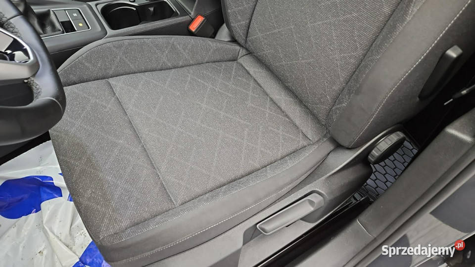 Volkswagen Golf VIII 20 TDI Life Z Polskiego Warszawa sprzedam