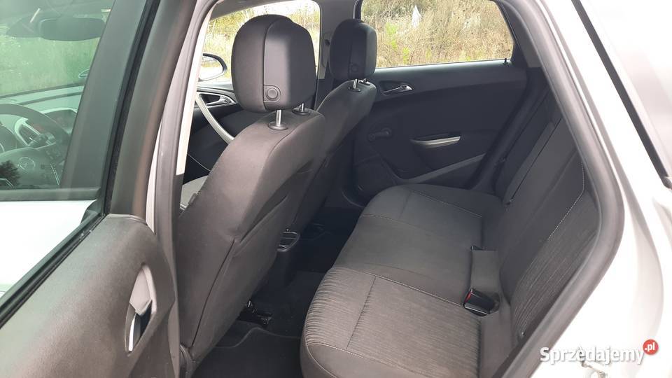 Opel Astra 14 16V Turbo benzyna 120 Klima czujnik deszczu Kraśnik