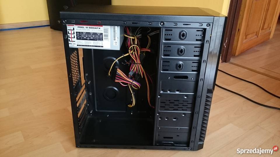 Obudowa Logic A32 zasilacz Modecom Feel III 600W Łask sprzedam