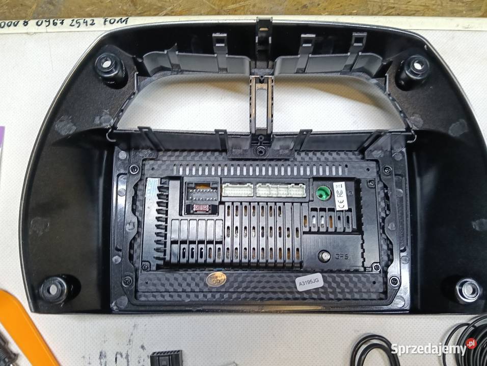 Toyota RAV4 android nawigacja GPS