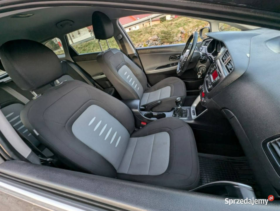 Kia Ceed 16 benzyna Ledy II 2012 wielofunkcyjna kierownica