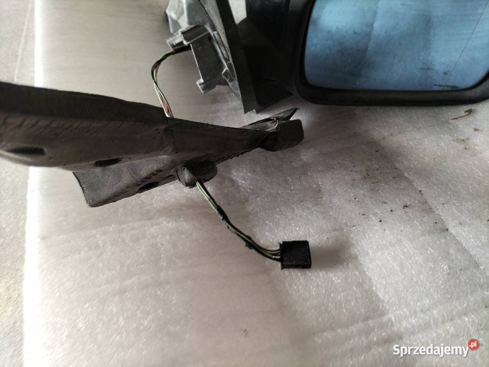 LUSTERKO PRAWE BMW 3 E46 LIFT osobowe lubelskie Kamień-Kolonia