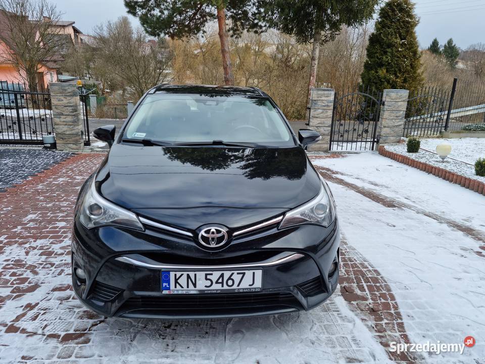 2017 Toyota avensis
