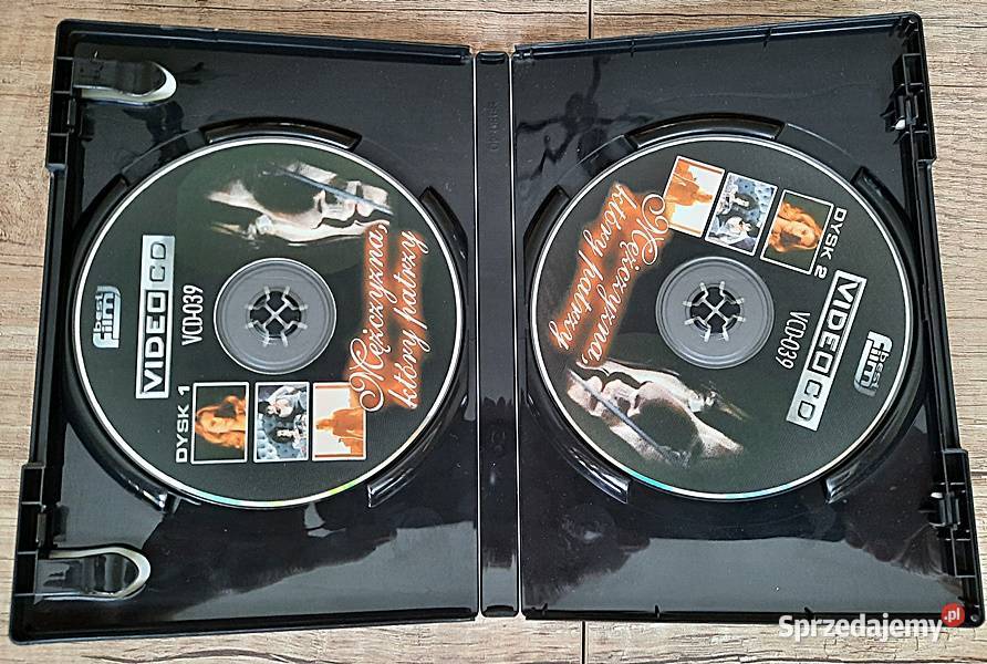 Mężczyzna który patrzy 2x VCD CD Ostrów Wielkopolski