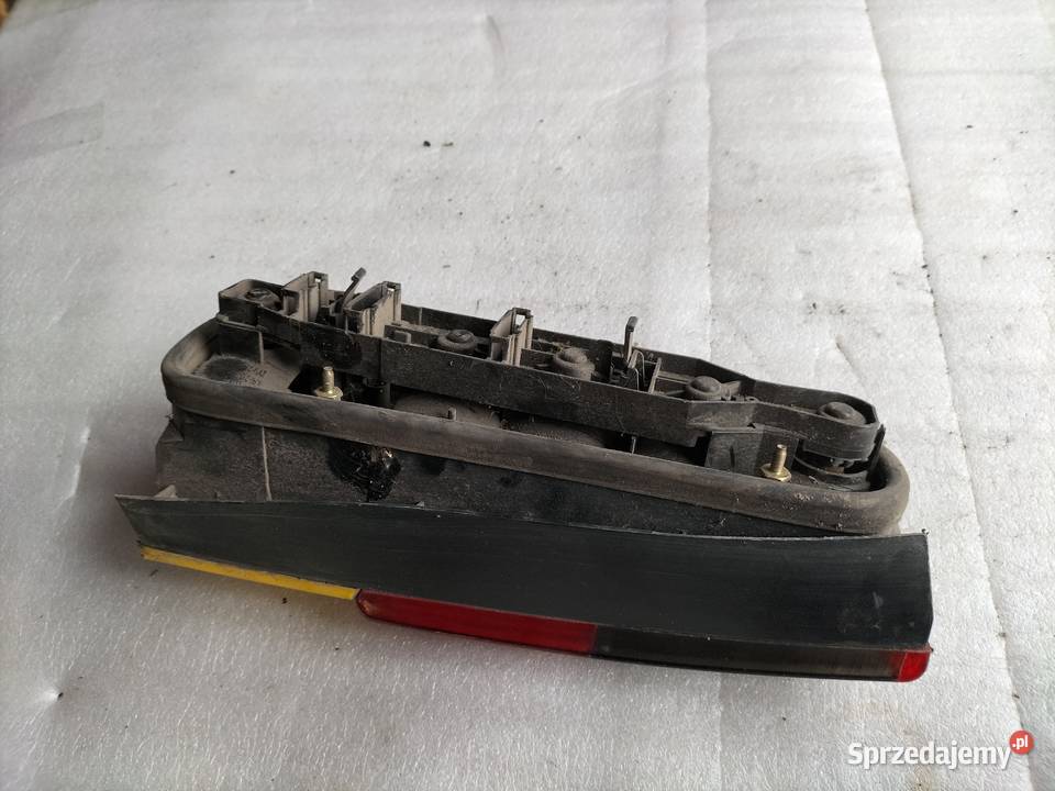 SEAT CORDOBA VARIO LAMPA TYŁ TYLNA PRAWA Kamień-Kolonia sprzedam