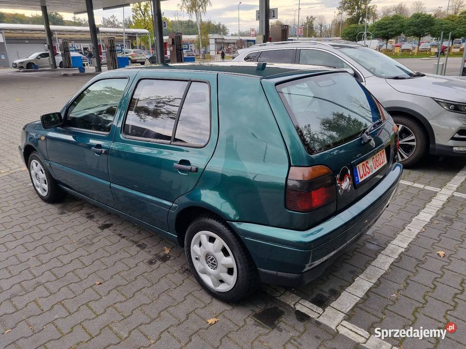 Vw golf 18 BENZYNA KLIMATRONIK 197 benzyna Golf Słubice