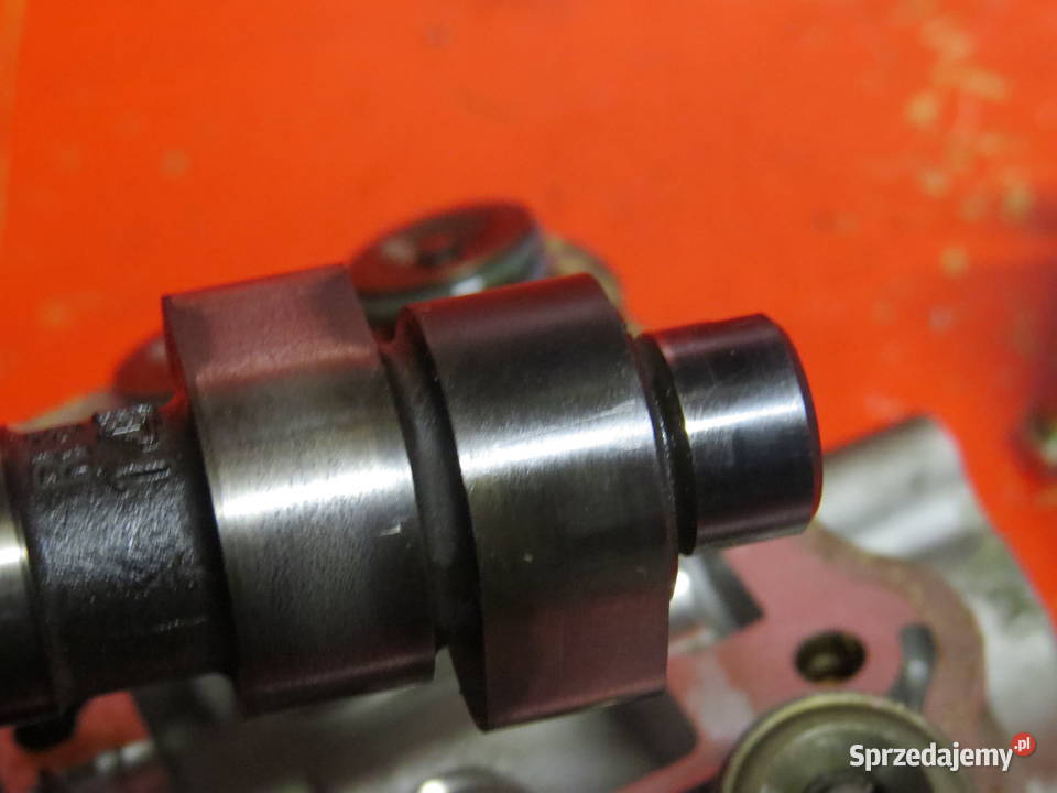 SUZUKI BURGMAN K7 200 125 150 głowica pokrywa Cylindry, głowice, pierścienie Cylindry, głowice, pierścienie Warszawa sprzedam