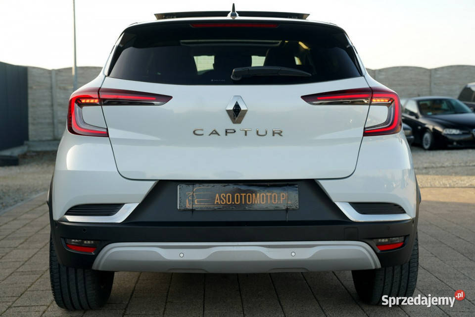 Renault Captur INITIALE PARIS nawi skóra kamera 4/5 Otmuchów