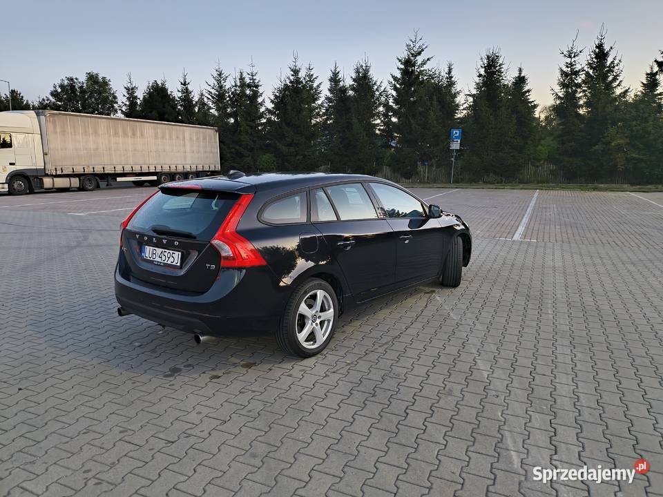 Volvo V60 16 T3 benzyna 150 Lublin