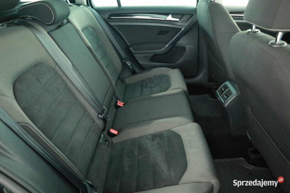 VW Golf 20 TDI 1968cm3 Piaseczno