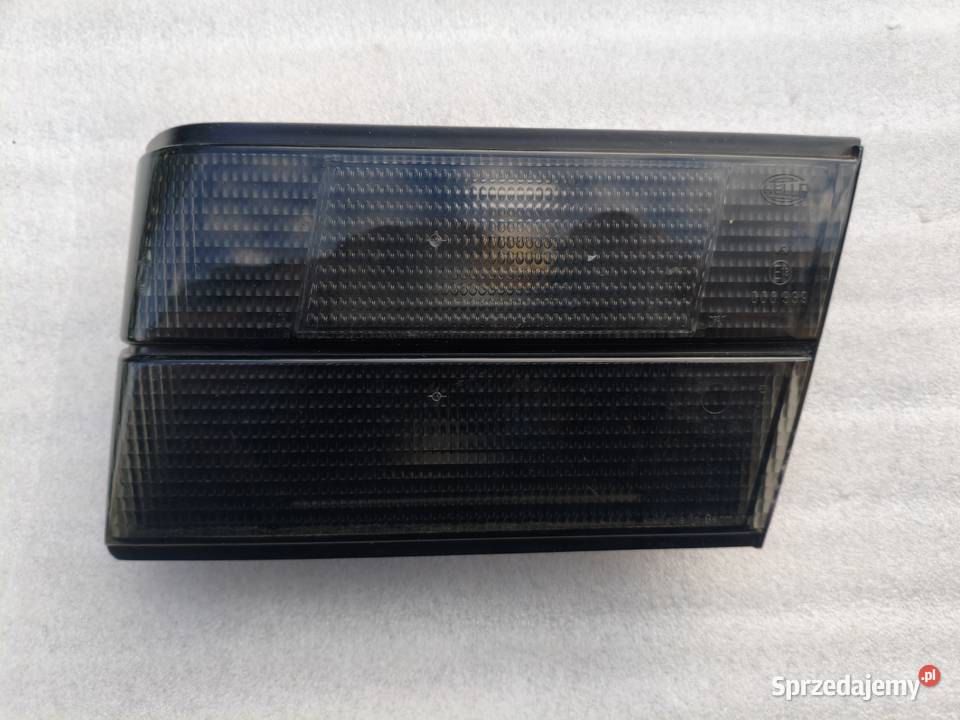 Lampa Prawy Tył Tylna Prawa W Klapę BMW 5 E34 prawe Wyszków sprzedam