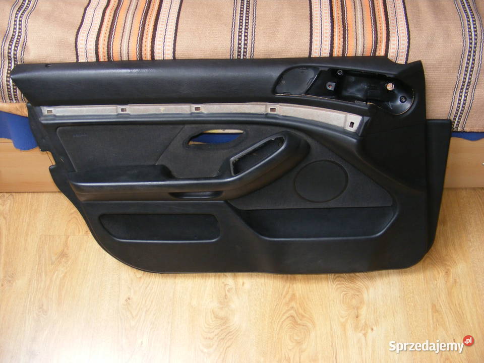 BOCZEK TAPICERKA DRZWI KIEROWCY BMW E39